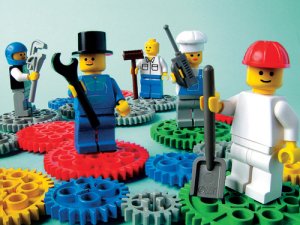 Metoda LEGO SERIOUS PLAY – petkovo srečanje