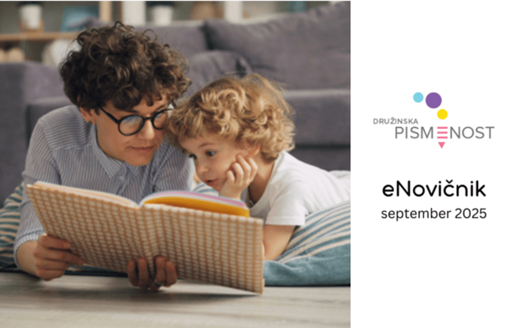 eNovicnik_za_druzinsko_pismenost-092025 Naslovna fotografija septembrskega eNovičnik za družinsko pismenost, na kateri odrasli moški in otrok skupaj bereta knjigo v prijetnem domačem okolju.